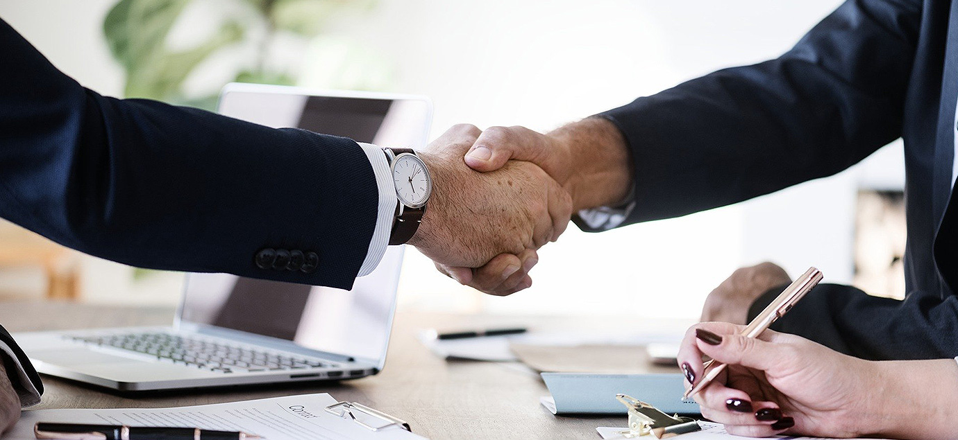 國以才立，政以才治，業(yè)以才興。