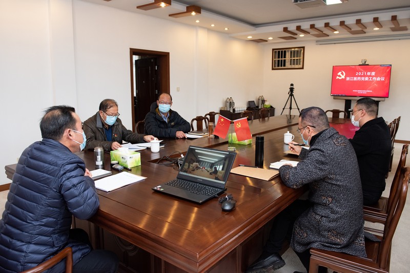 1642987854823860luXD.jpg ZZY_2813.jpg